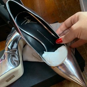 Silver Giuseppe Zanotti pump